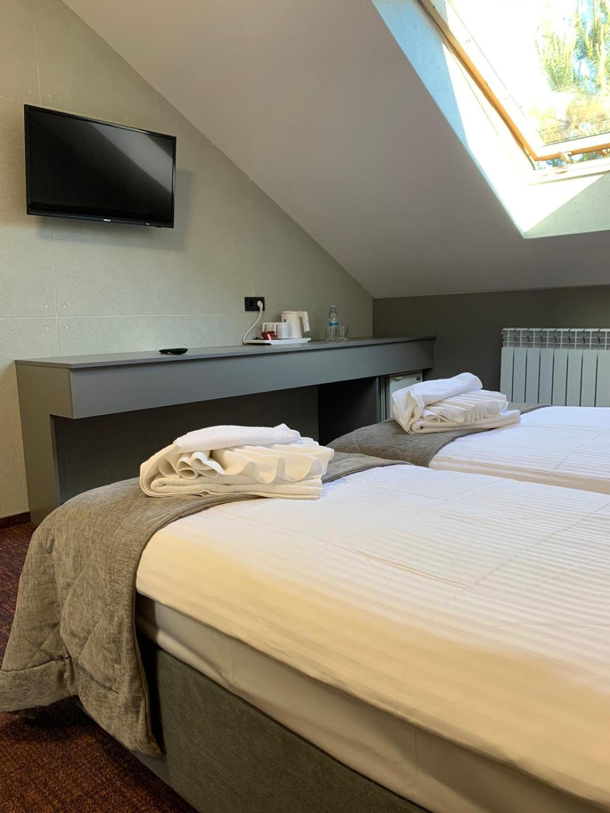 Arta City Hotel Yavoriv  Εξωτερικό φωτογραφία