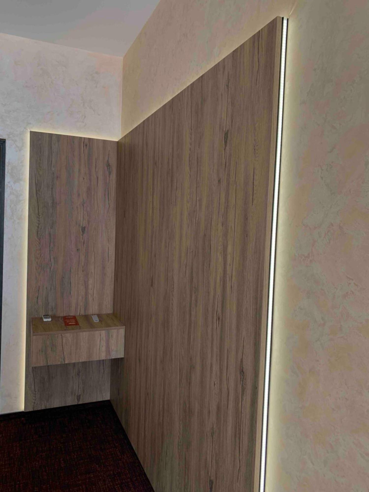 Arta City Hotel Yavoriv  Εξωτερικό φωτογραφία