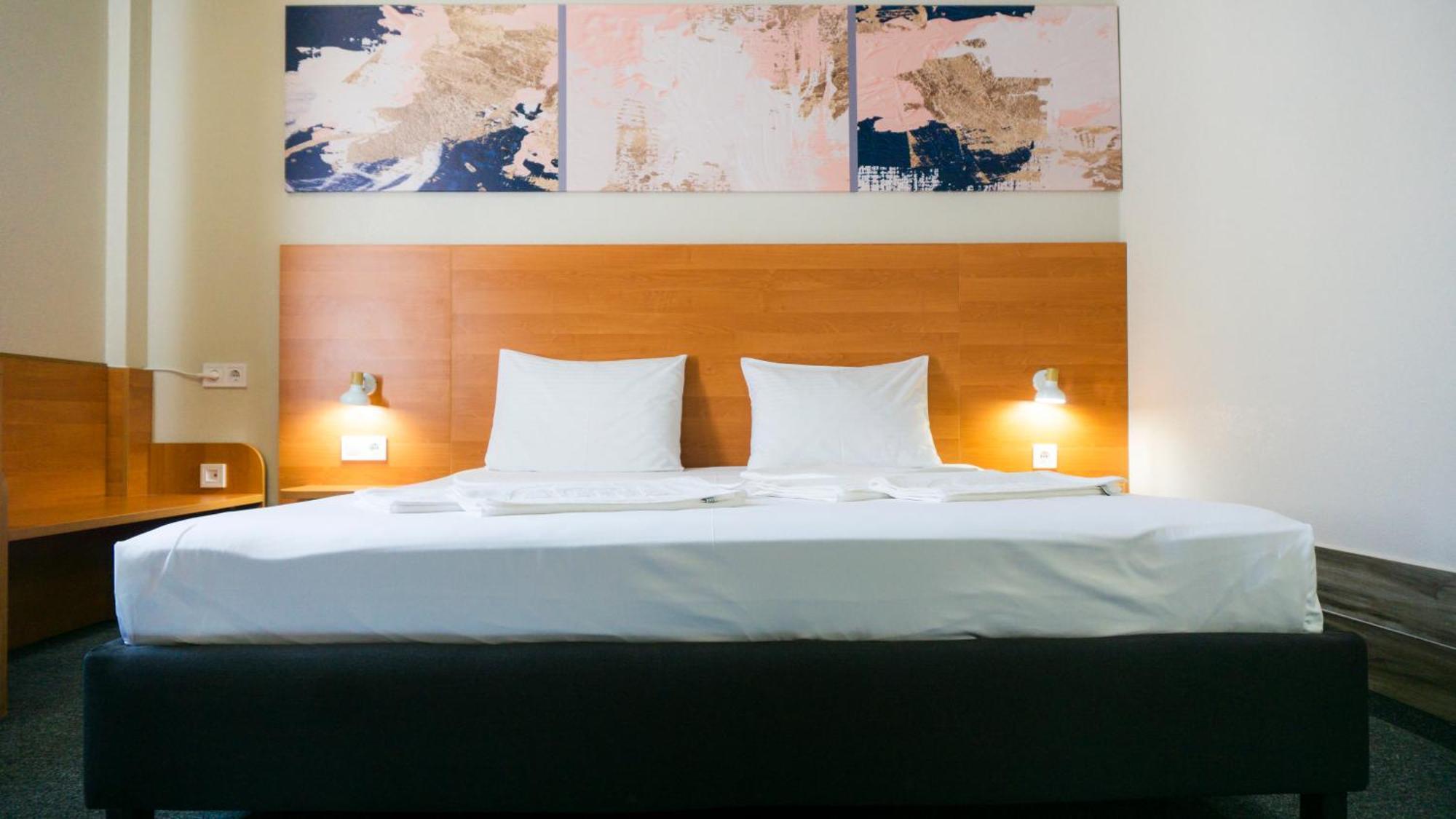 Arta City Hotel Yavoriv  Εξωτερικό φωτογραφία